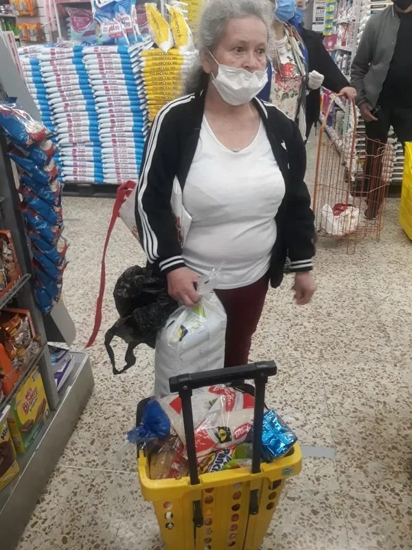 Distribucion de comida durante la crisis del covid
